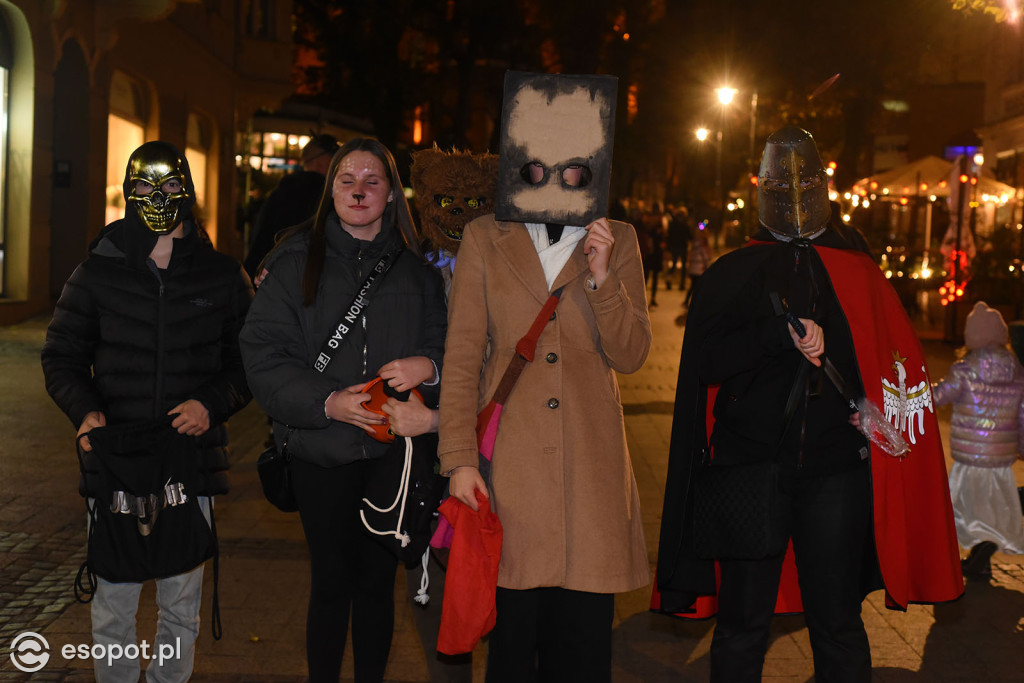 Sopot opanowały czarownice, stwory i bohaterowie wszelkiej maści! Halloween w kurorcie [FOTO]