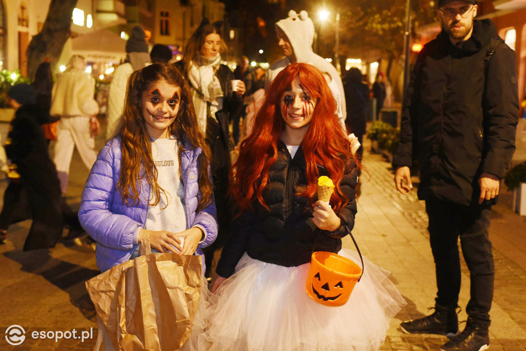 Sopot opanowały czarownice, stwory i bohaterowie wszelkiej maści! Halloween w kurorcie [FOTO]