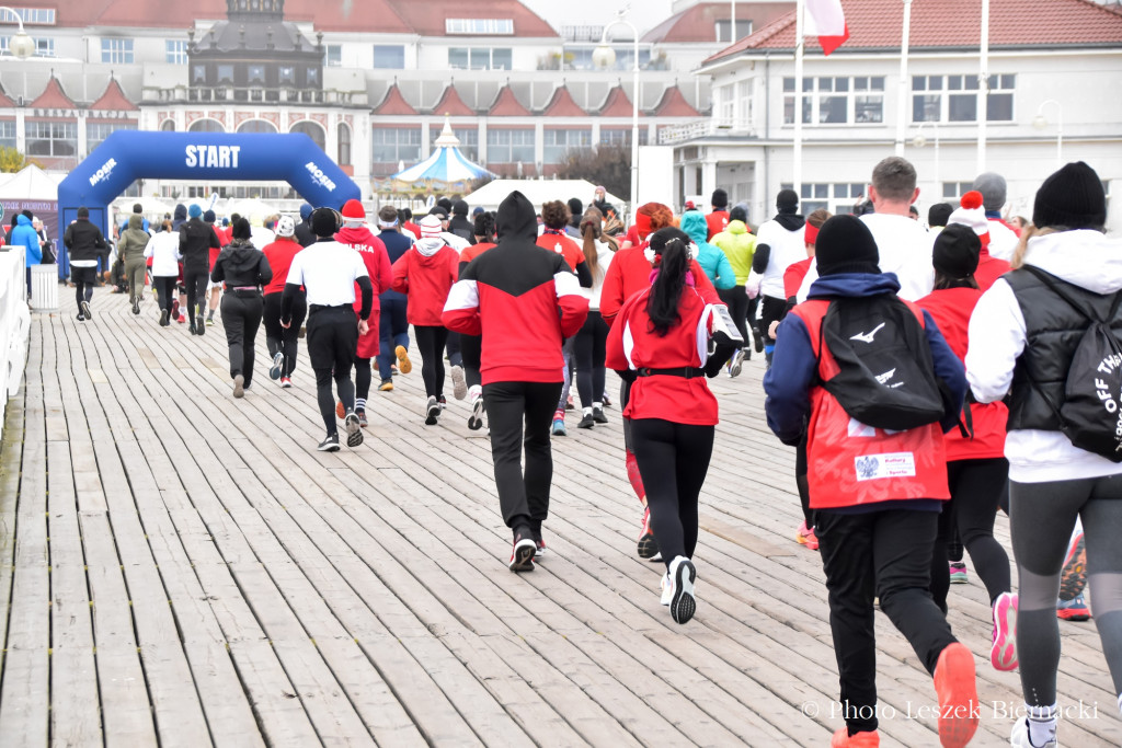 Patriotycznie, z uśmiechem, na sportowo! Sopocki Bieg Niepodległości przyciągnął tłumy