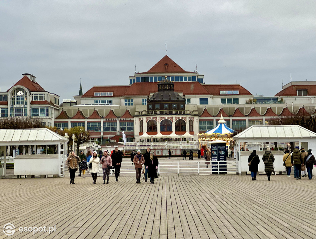 Sopot powoli żegna się ze złotą jesienią! Zobaczcie kurort na zdjęciach [FOTO]