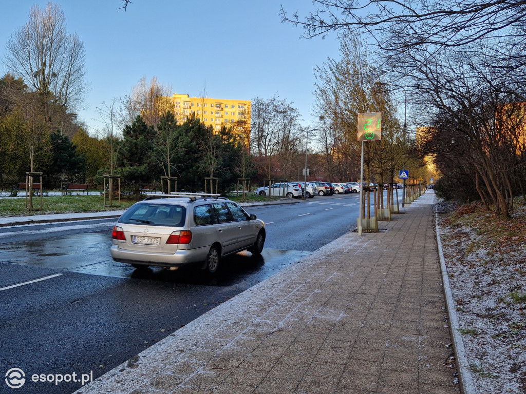 Zimowy falstart na Brodwinie? Pierwszy śnieg zaskoczył sopocian [FOTO]