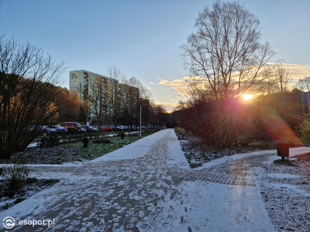 Zimowy falstart na Brodwinie? Pierwszy śnieg zaskoczył sopocian [FOTO]