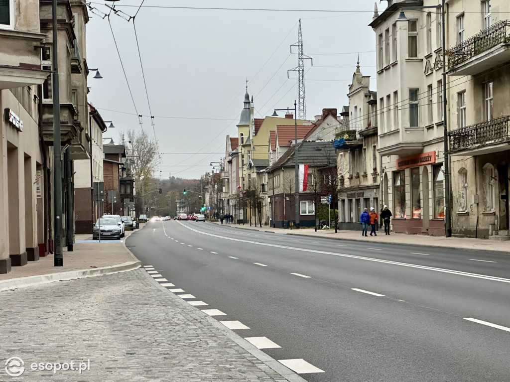 Hit czy kit? Odświeżona Aleja Niepodległości w Sopocie na zdjęciach [FOTO]