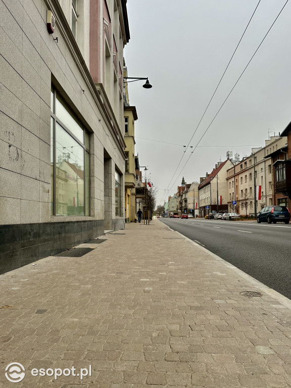 Hit czy kit? Odświeżona Aleja Niepodległości w Sopocie na zdjęciach [FOTO]