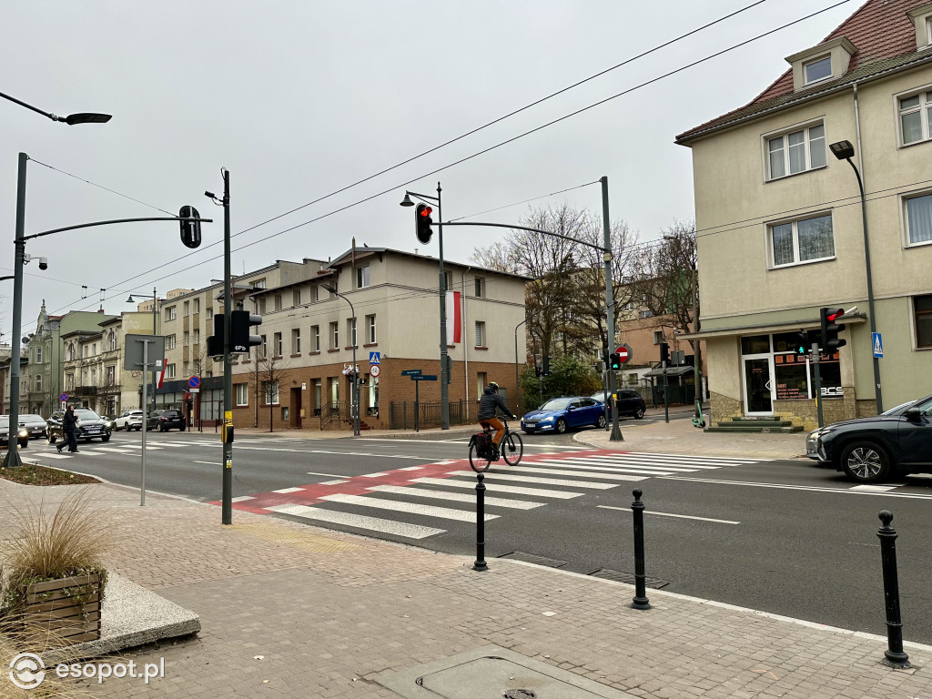 Hit czy kit? Odświeżona Aleja Niepodległości w Sopocie na zdjęciach [FOTO]