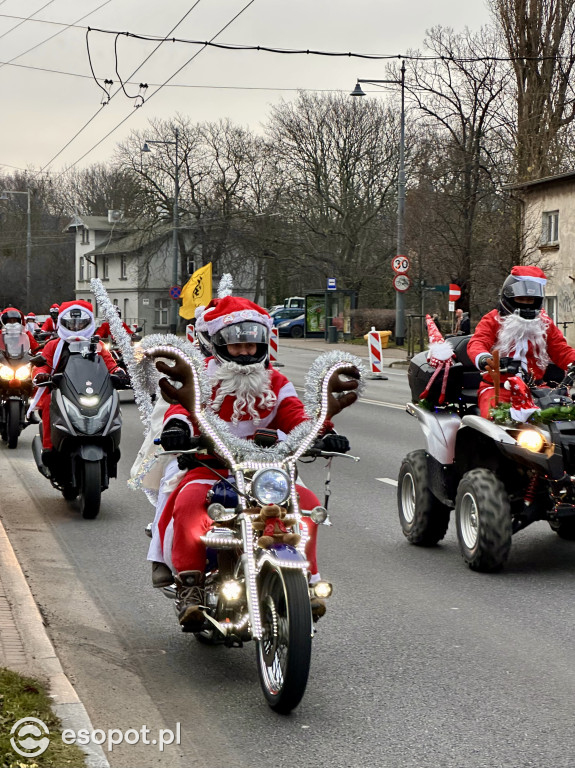 Setki Mikołajów w Sopocie! Magiczna parada na motocyklach [FOTO]