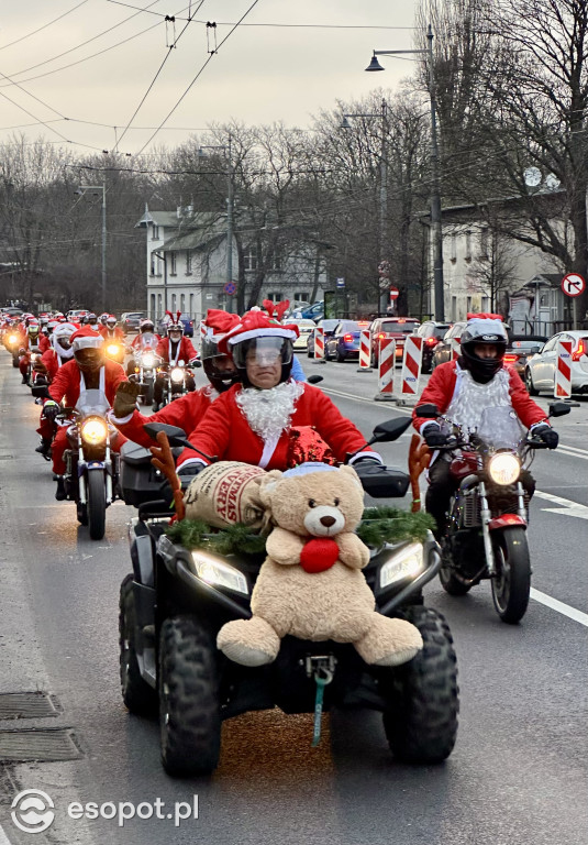 Setki Mikołajów w Sopocie! Magiczna parada na motocyklach [FOTO]