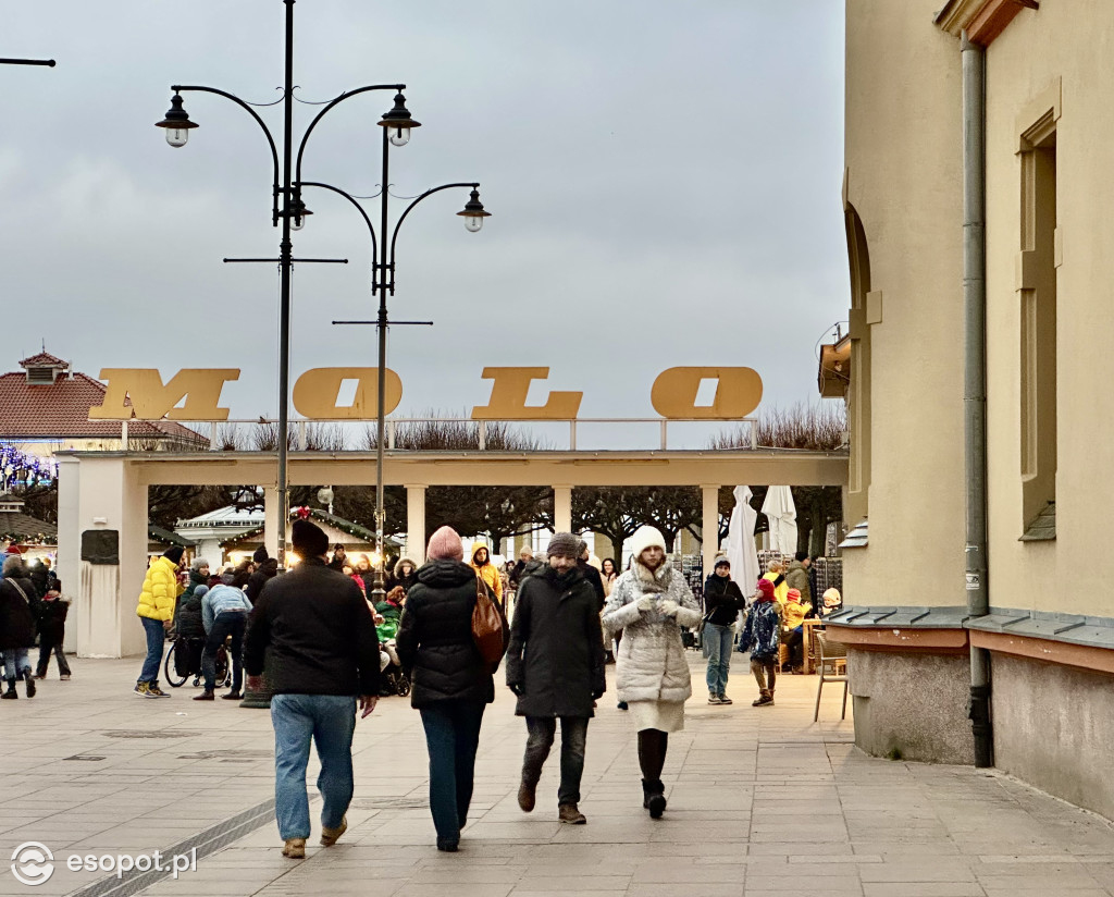 Turystyczne SZALEŃSTWO! Ostatni weekend 2024 roku w Sopocie [FOTO]