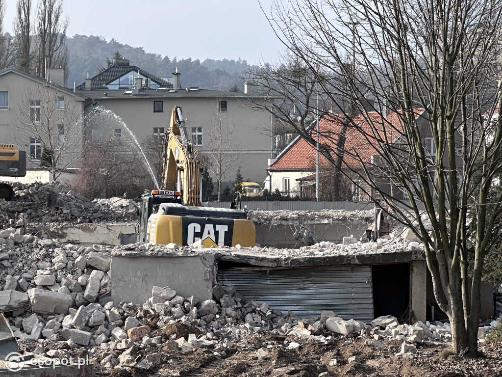 Tyle zostało z dawnej przychodni w Sopocie [FOTO]