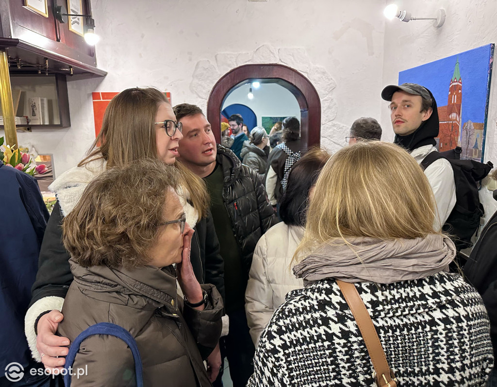 Tłumy na wernisażu „An Englishman in Sopot”! Nowe Atelier na Monciaku [FOTO]