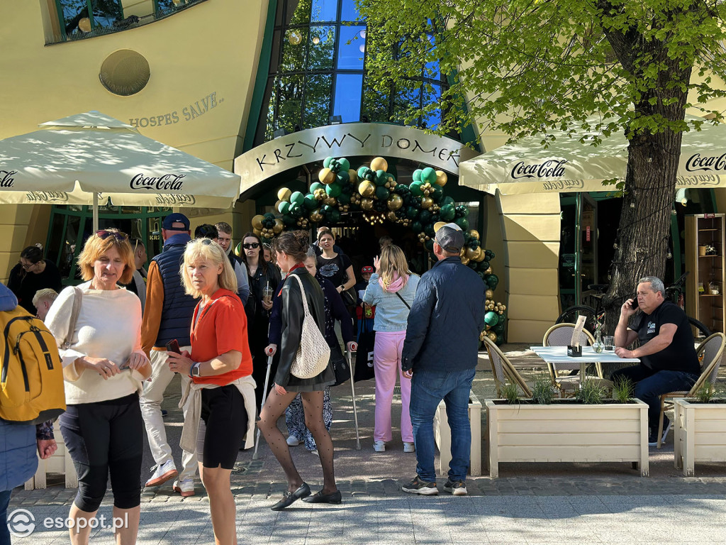 Sopot na majówkę pęka w szwach! Turyści szturmują popularne miejsca [FOTO]