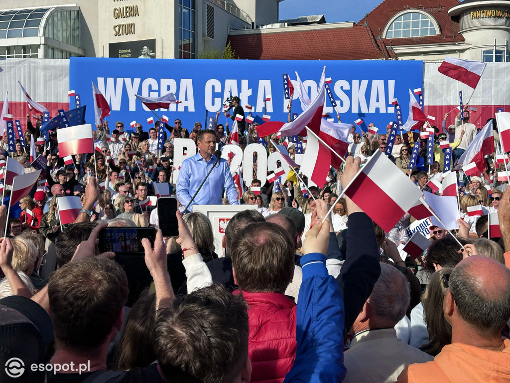 Tłumy na wiecu Rafała Trzaskowskiego w Sopocie [FOTO]