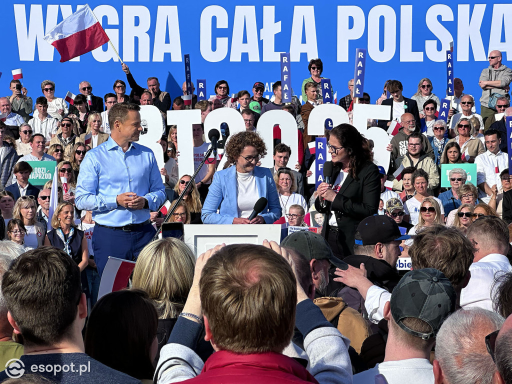 Tłumy na wiecu Rafała Trzaskowskiego w Sopocie [FOTO]