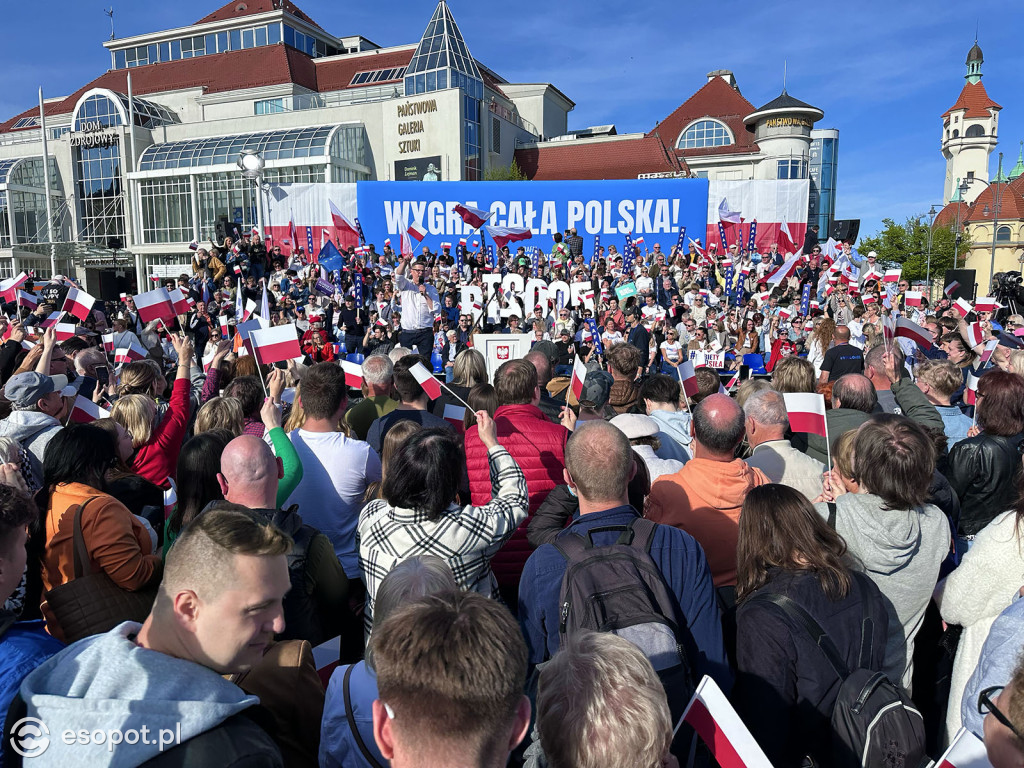 Tłumy na wiecu Rafała Trzaskowskiego w Sopocie [FOTO]