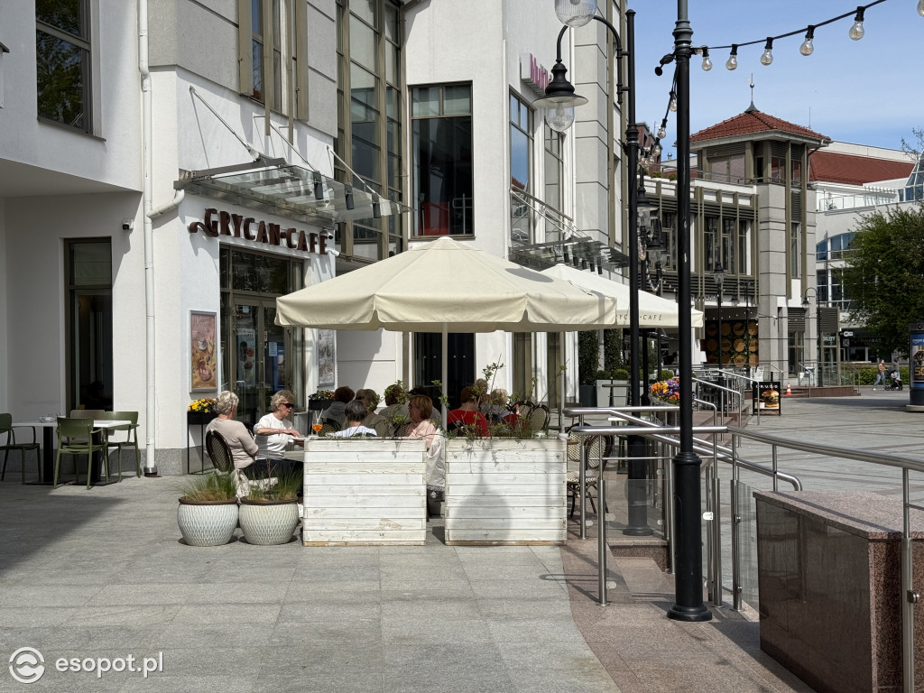 Ile kosztują lody, gofry i zapiekanki w Sopocie? [FOTO]