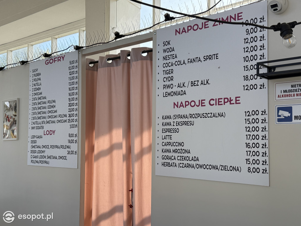 Ile kosztują lody, gofry i zapiekanki w Sopocie? [FOTO]