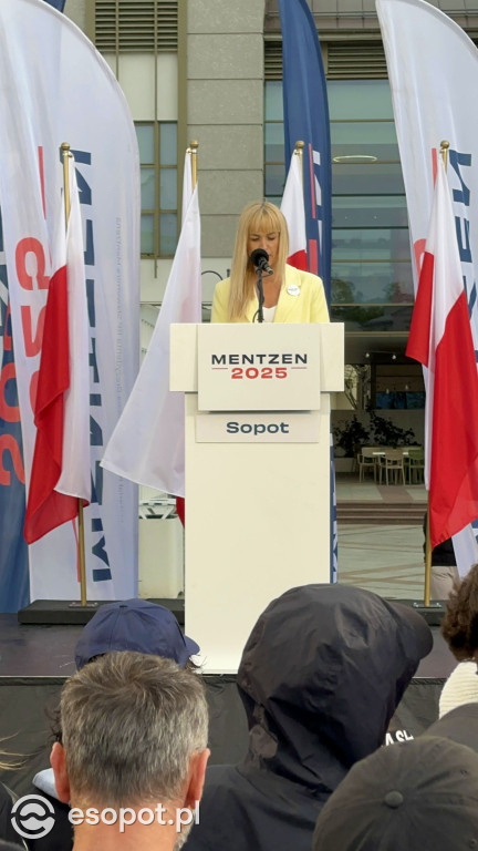 Wiec Mentzena na Placu Przyjaciół Sopotu [FOTO]