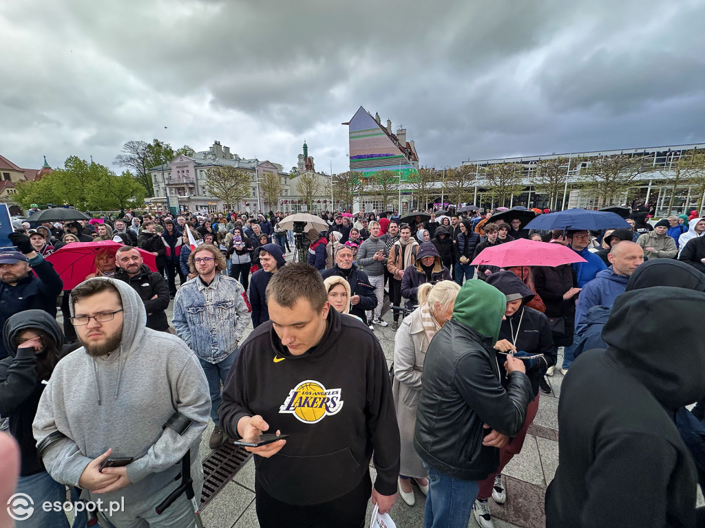 Wiec Mentzena na Placu Przyjaciół Sopotu [FOTO]