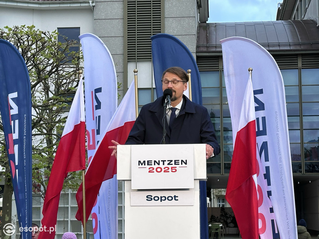 Wiec Mentzena na Placu Przyjaciół Sopotu [FOTO]