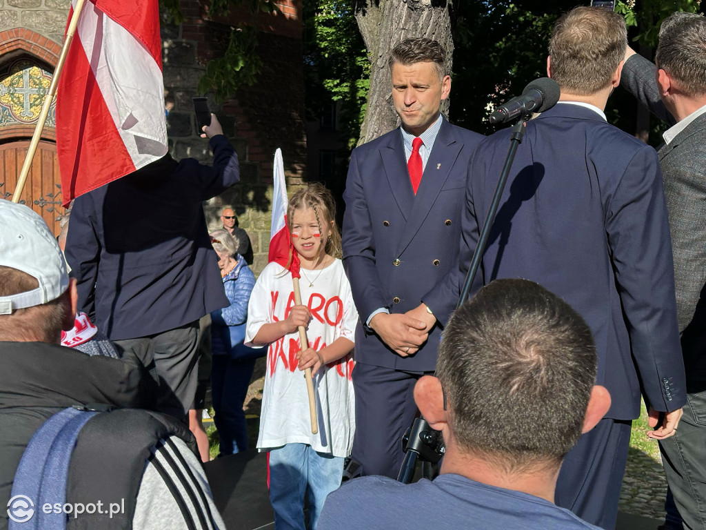 Tłumy na wiecu poparcia dla Karola Nawrockiego [FOTO]