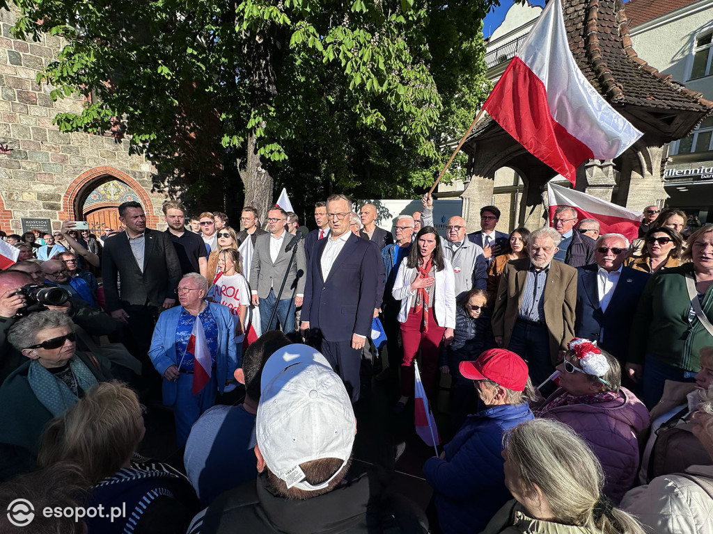 Tłumy na wiecu poparcia dla Karola Nawrockiego [FOTO]