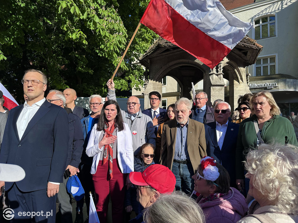 Tłumy na wiecu poparcia dla Karola Nawrockiego [FOTO]