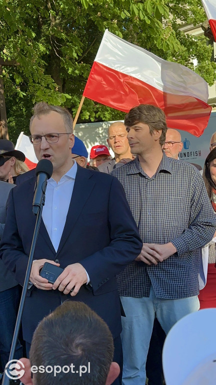 Tłumy na wiecu poparcia dla Karola Nawrockiego [FOTO]