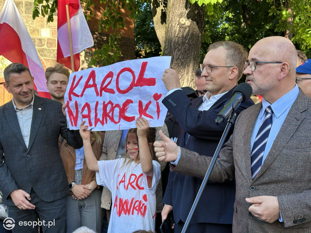 Tłumy na wiecu poparcia dla Karola Nawrockiego [FOTO]