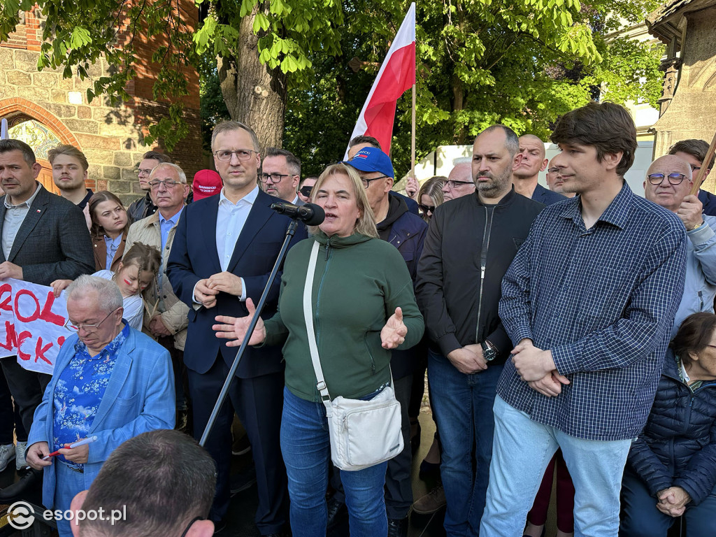 Tłumy na wiecu poparcia dla Karola Nawrockiego [FOTO]