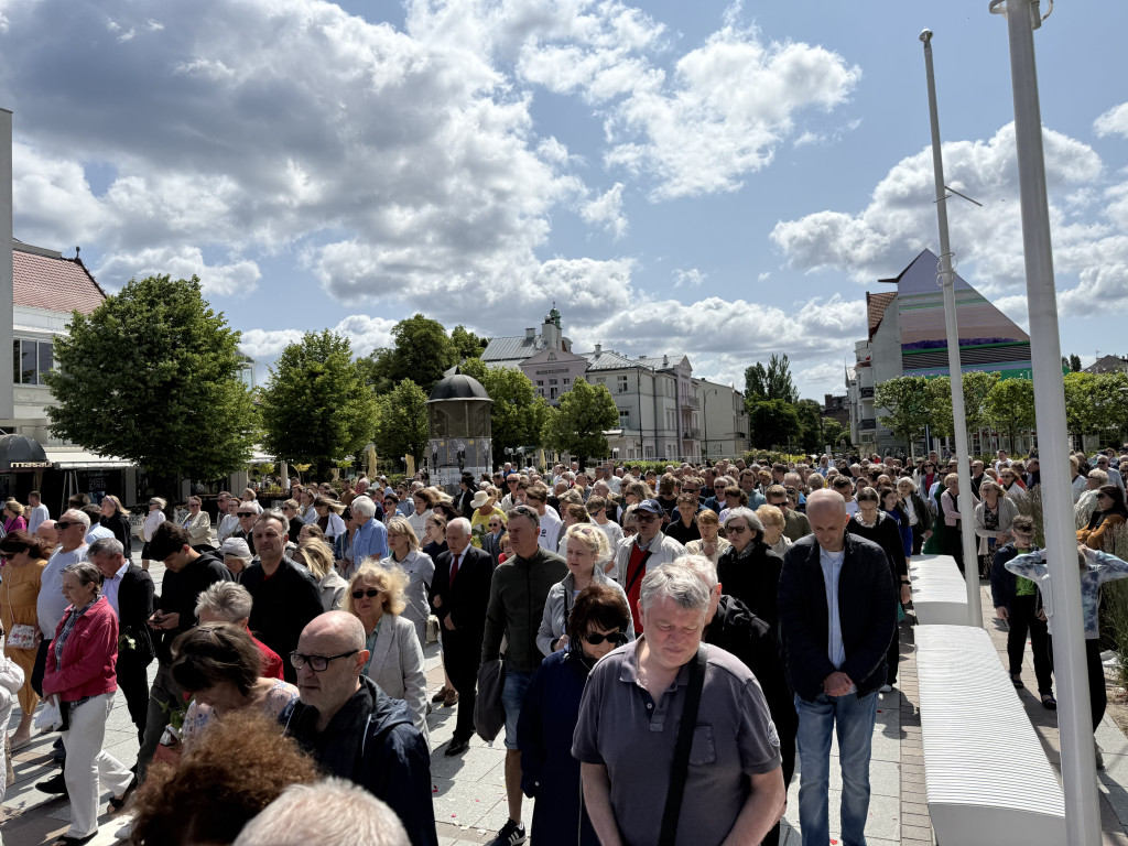 Tłumy na procesji Bożego Ciała w Sopocie [FOTO]