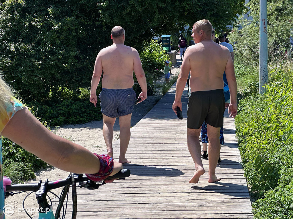 Zaskakująco spokojny początek lata w Sopocie! Długi weekend bez tłumów, za to ze słońcem [FOTO]