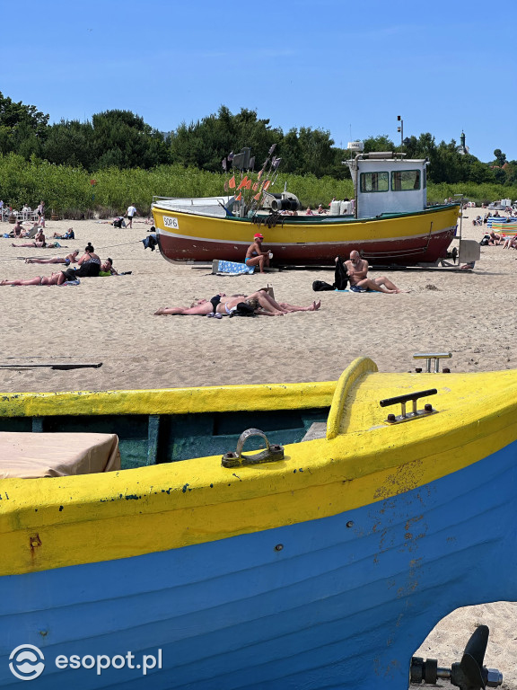 Zaskakująco spokojny początek lata w Sopocie! Długi weekend bez tłumów, za to ze słońcem [FOTO]