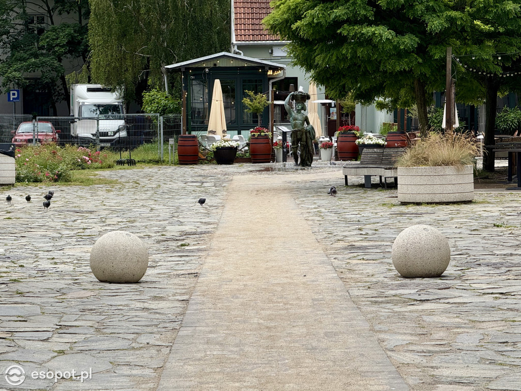 Plac Jasia Rybaka po remoncie! Wygodniej i bardziej dostępnie [FOTO]