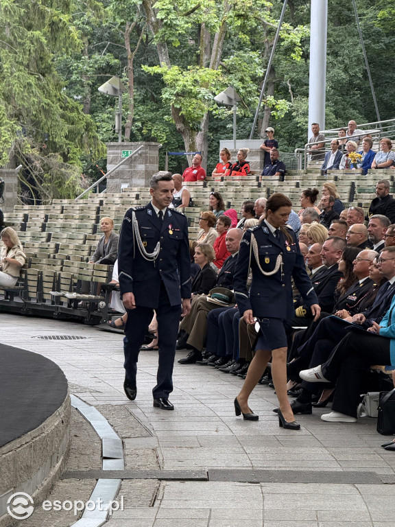 Święto Policji w Operze Leśnej. Zobacz, jak świętowali sopoccy funkcjonariusze [FOTO]