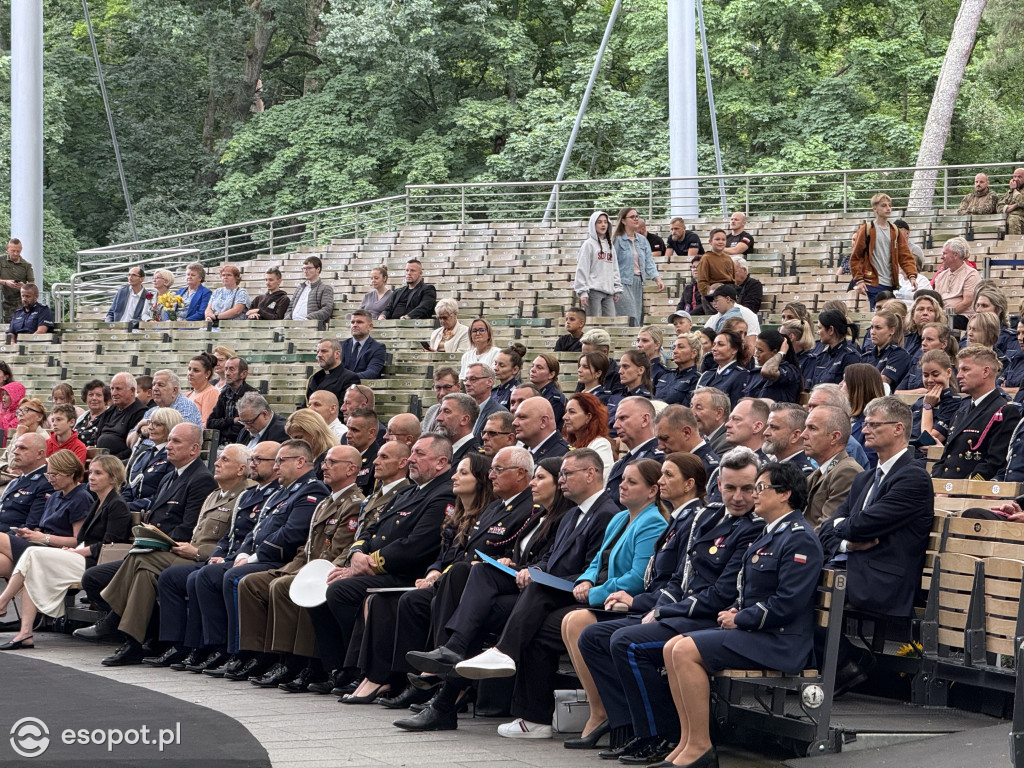 Święto Policji w Operze Leśnej. Zobacz, jak świętowali sopoccy funkcjonariusze [FOTO]