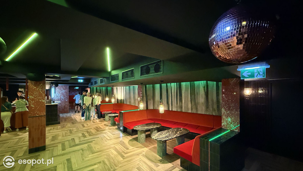 Klub pod sceną Opery Leśnej otwarty po remoncie [FOTO]