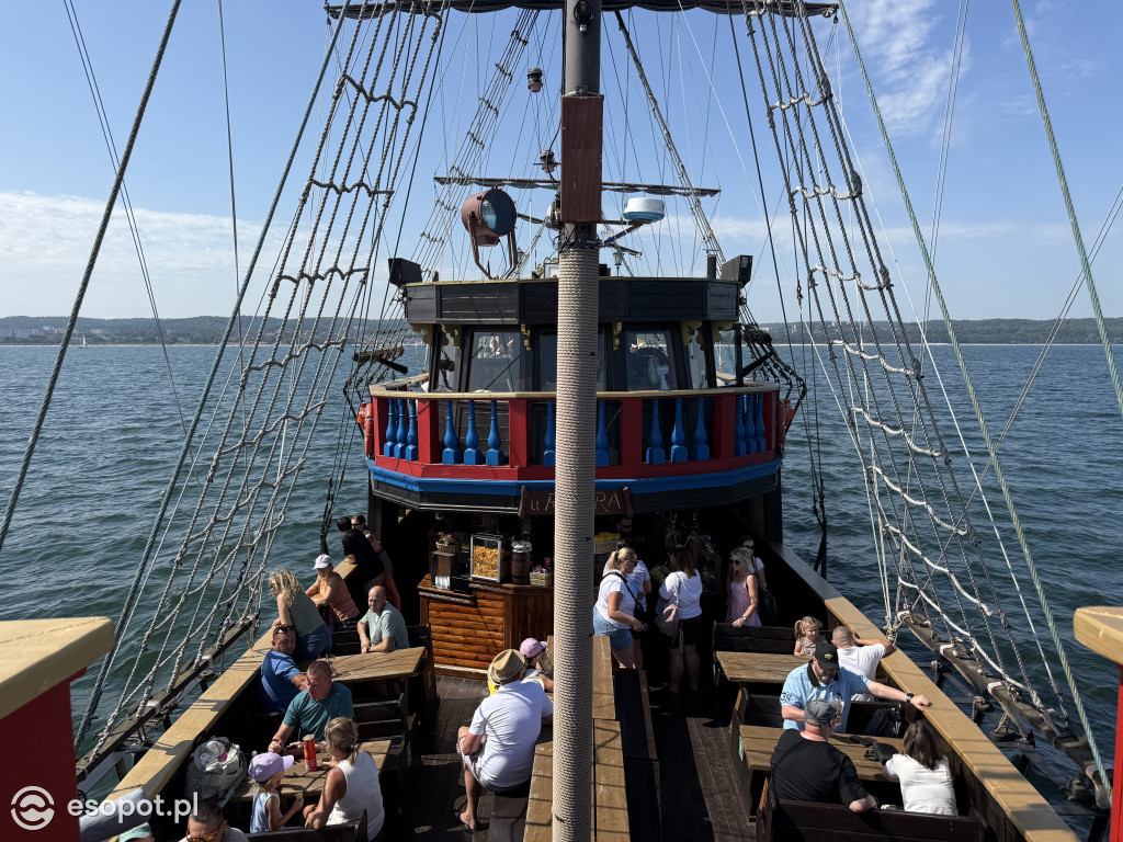 Morska przygoda z sopockiego molo. Zajrzyj z nami za kulisy rejsu na pokładzie „Pirata” [FOTO]