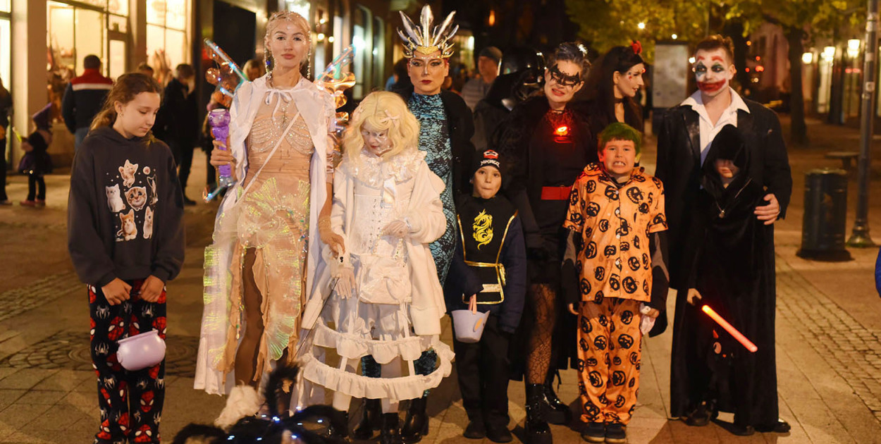 Sopot opanowały upiory, księżniczki i bohaterowie! Halloween w kurorcie [FOTO]