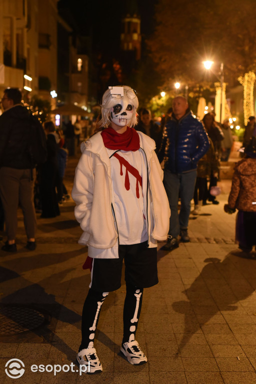 Sopot opanowały upiory, księżniczki i bohaterowie! Halloween w kurorcie [FOTO]