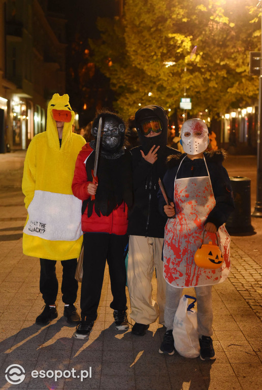 Sopot opanowały upiory, księżniczki i bohaterowie! Halloween w kurorcie [FOTO]
