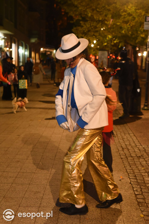 Sopot opanowały upiory, księżniczki i bohaterowie! Halloween w kurorcie [FOTO]