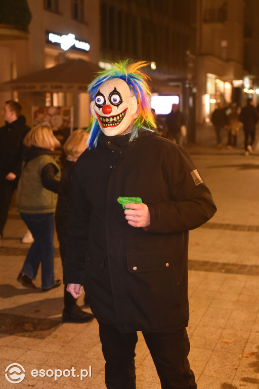 Sopot opanowały upiory, księżniczki i bohaterowie! Halloween w kurorcie [FOTO]