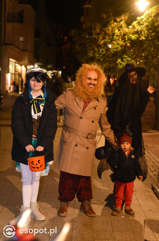 Sopot opanowały upiory, księżniczki i bohaterowie! Halloween w kurorcie [FOTO]