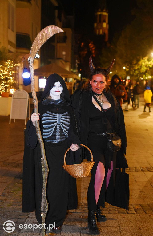 Sopot opanowały upiory, księżniczki i bohaterowie! Halloween w kurorcie [FOTO]