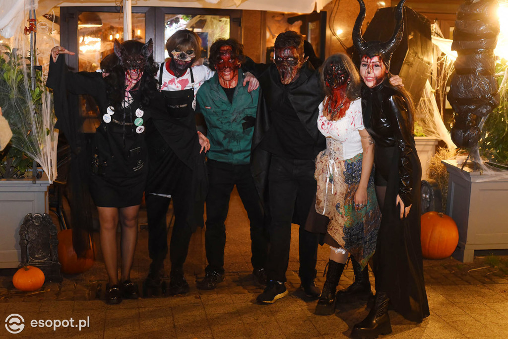 Sopot opanowały upiory, księżniczki i bohaterowie! Halloween w kurorcie [FOTO]