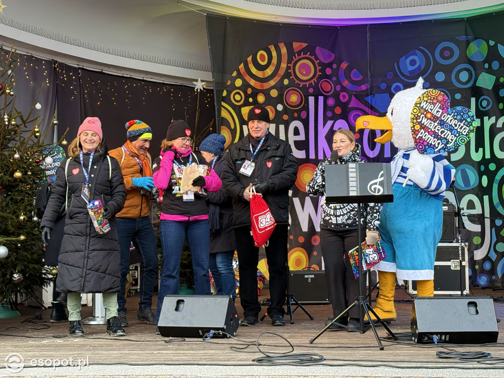 34. Finał WOŚP w Sopocie na zdjęciach! Wolontariusze, koncerty i licytacje [FOTO]