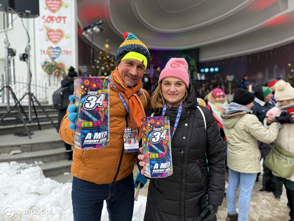 34. Finał WOŚP w Sopocie na zdjęciach! Wolontariusze, koncerty i licytacje [FOTO]