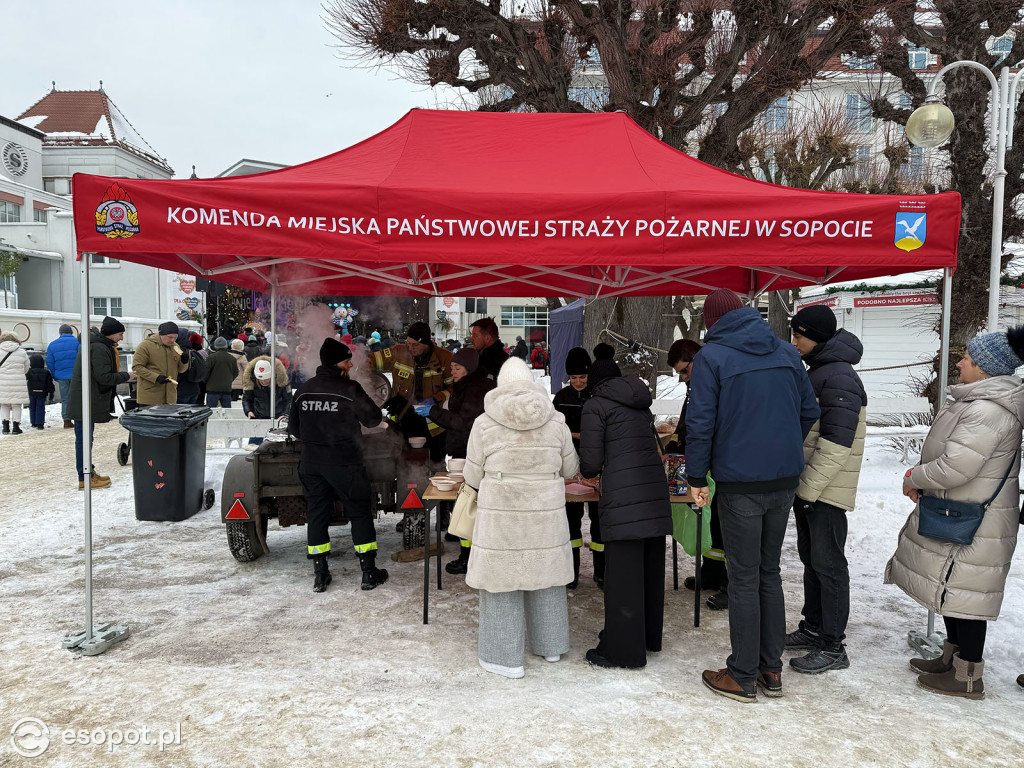 34. Finał WOŚP w Sopocie na zdjęciach! Wolontariusze, koncerty i licytacje [FOTO]