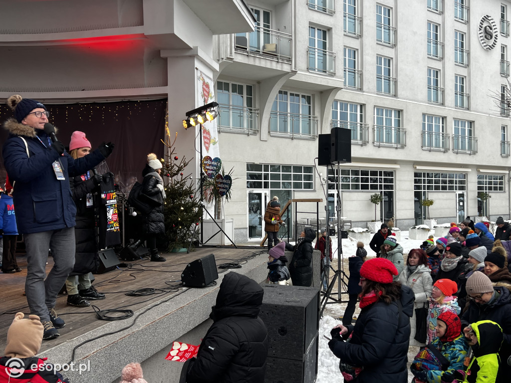 34. Finał WOŚP w Sopocie na zdjęciach! Wolontariusze, koncerty i licytacje [FOTO]