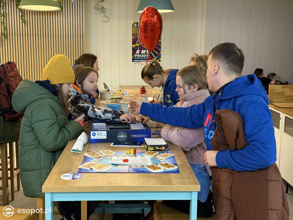 34. Finał WOŚP w Sopocie na zdjęciach! Wolontariusze, koncerty i licytacje [FOTO]